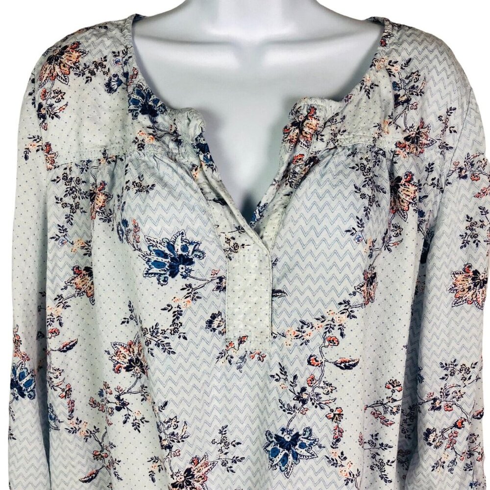 Carlson Womens Blouse Size L Light Blue Tiny Flowers Ruffled Hem Crochet - Picture 2 of 11